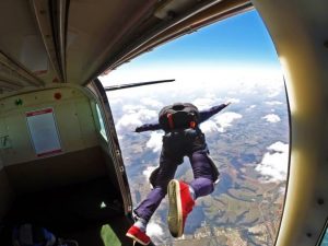 Saut en parachute au sein des gorges de Verdon